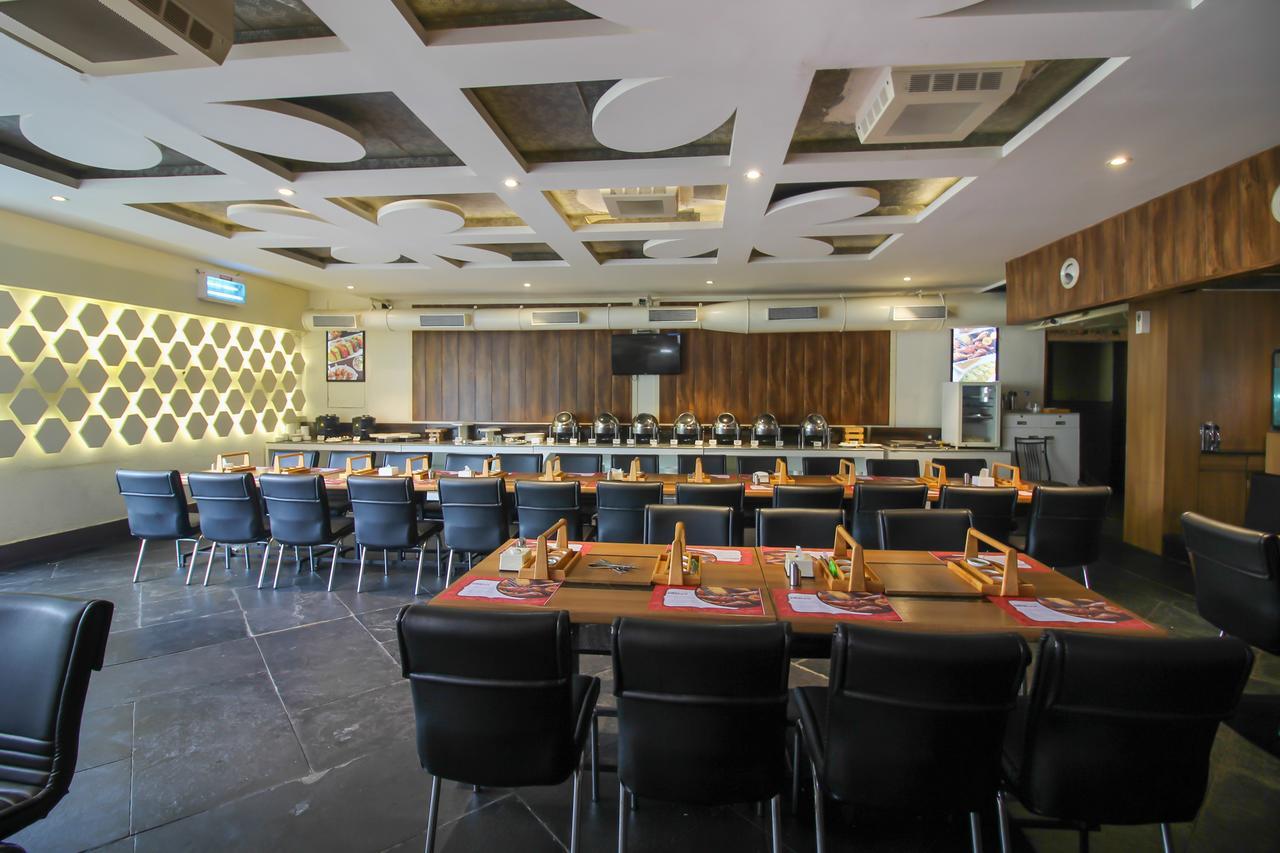 Hôtel Oyo 24197 Saptaruchi à Pimpri-Chinchwad Extérieur photo