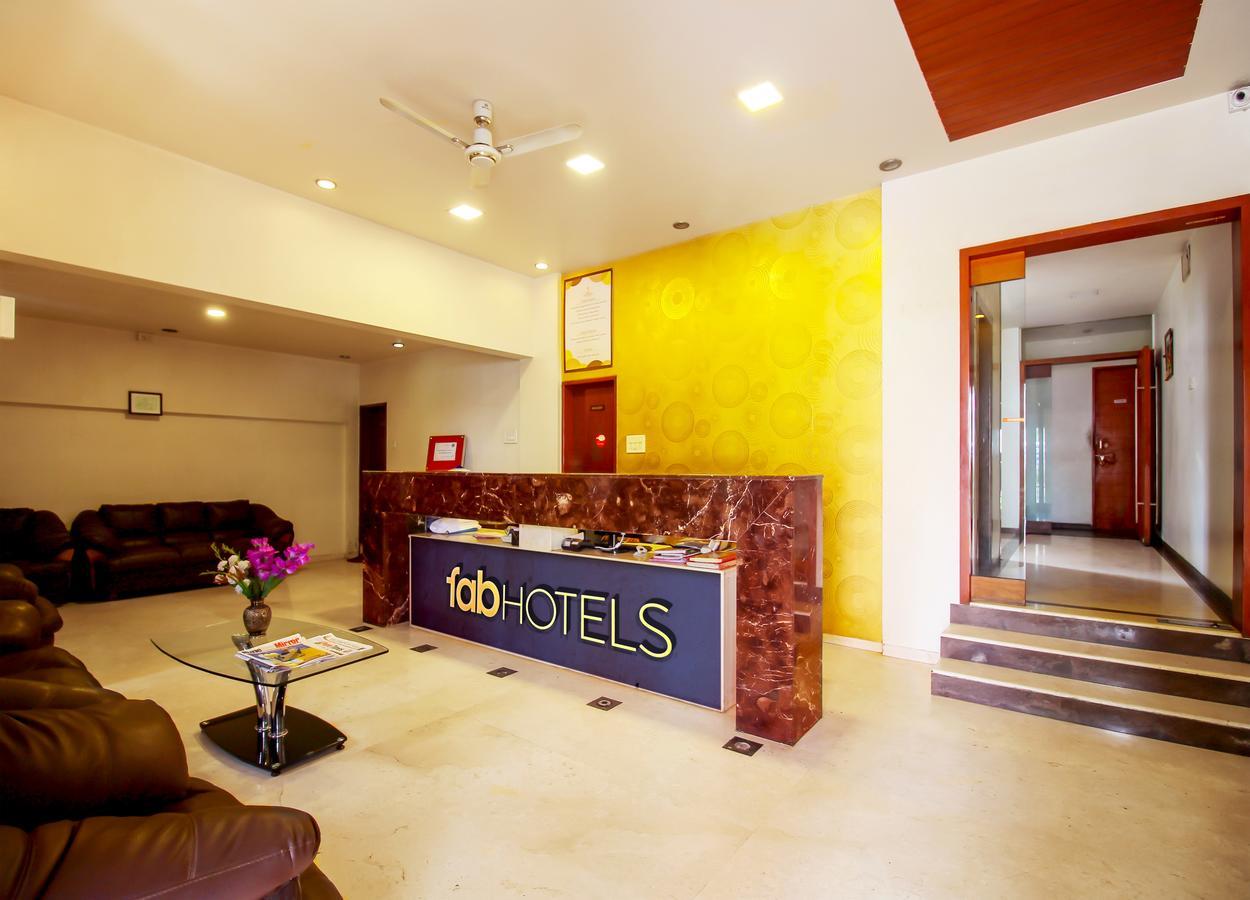 Hôtel Oyo 24197 Saptaruchi à Pimpri-Chinchwad Extérieur photo
